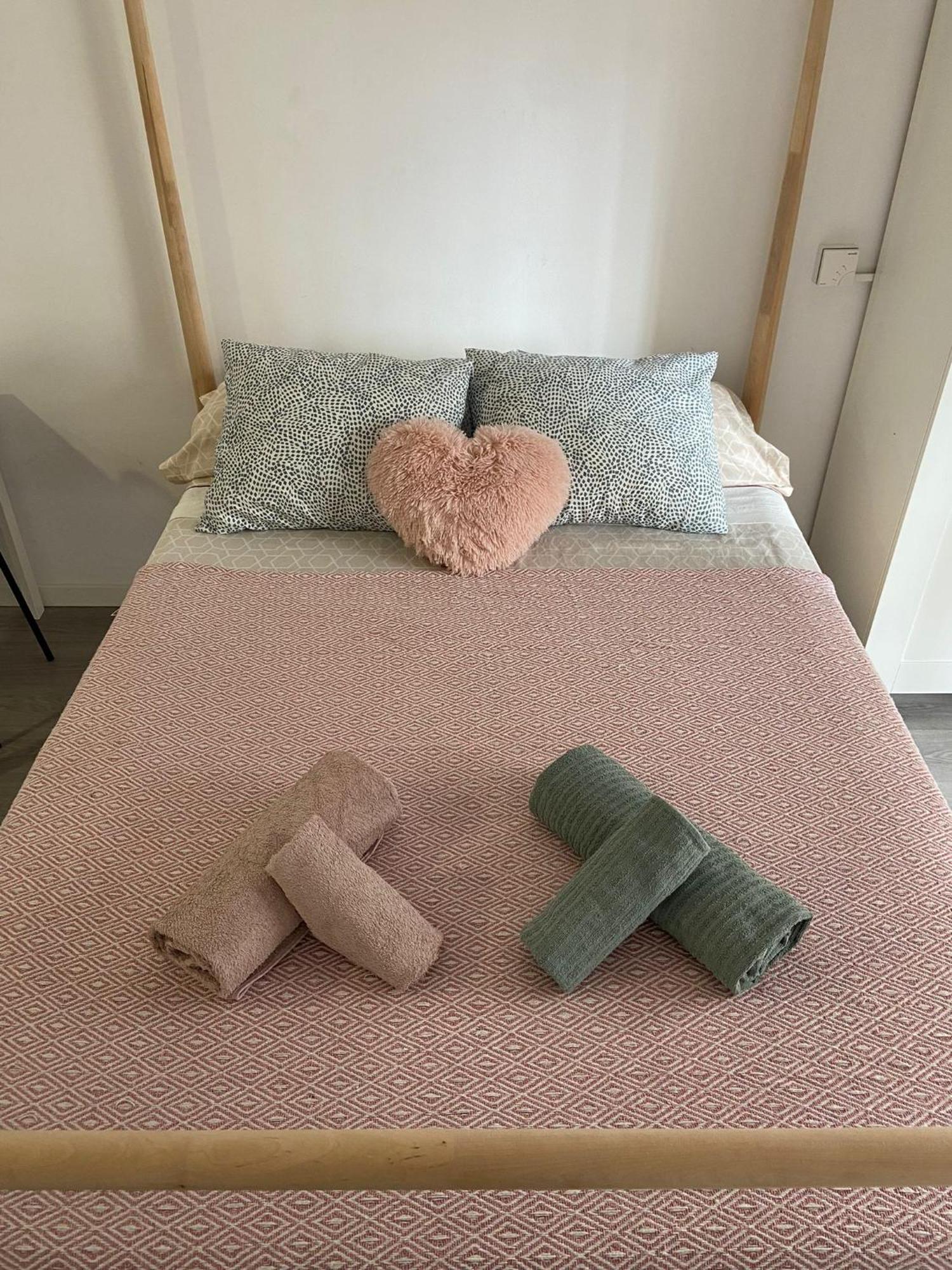 Joan Miro Apartment Torremolinos Ngoại thất bức ảnh